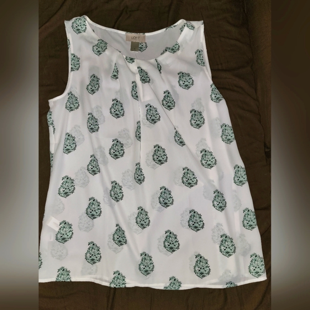 Women's LOFT,Cream and Mint/blue colored Sleeveless, Blouse. NWT
